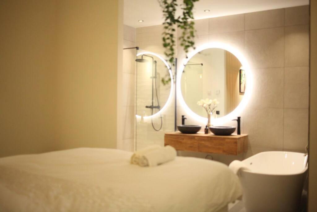 Luxury Harbour Suite With Private Parking Loosdrecht Exterior foto